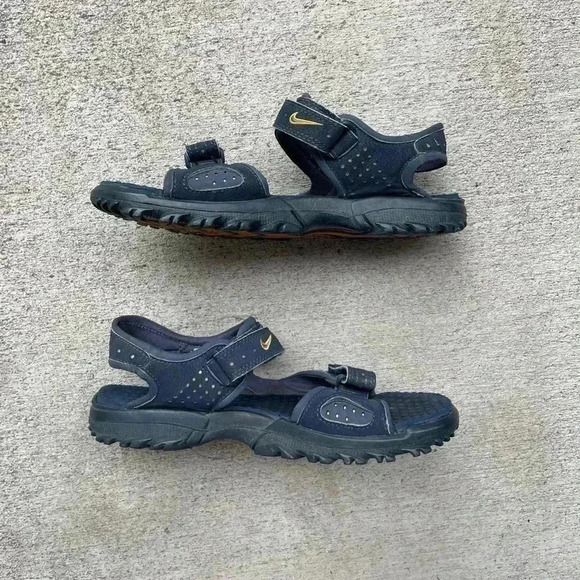 Vintage Nike ACG  Sandals - Picture 1 of 7